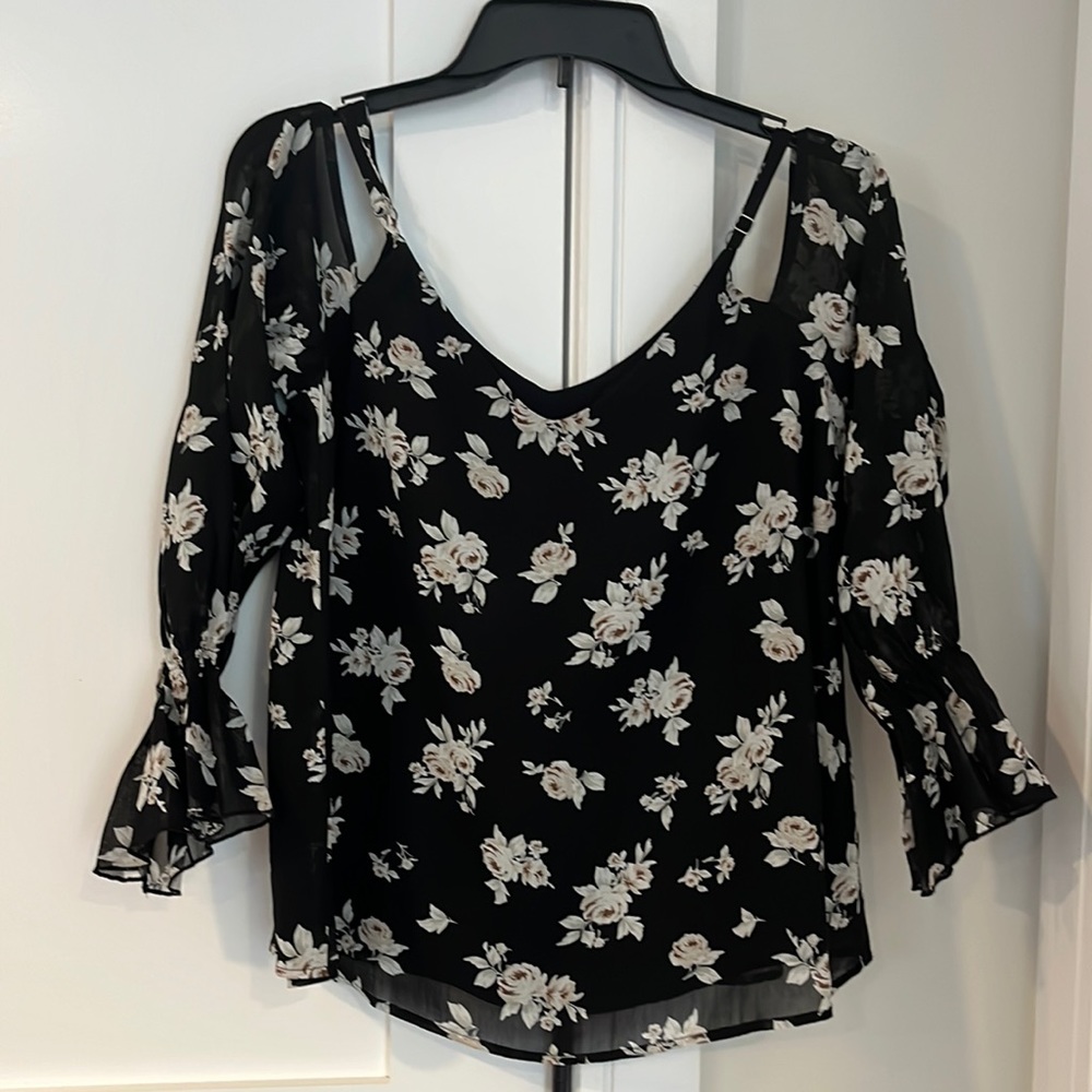 Sanctuary Black/Cream Floral Off The Shoulder Blouse Top Size XS Like New